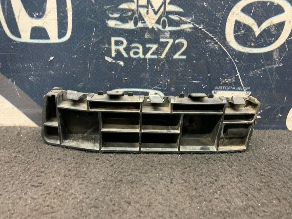 Направляющая переднего бампера левая для Honda Accord 8  CU 2008-2013