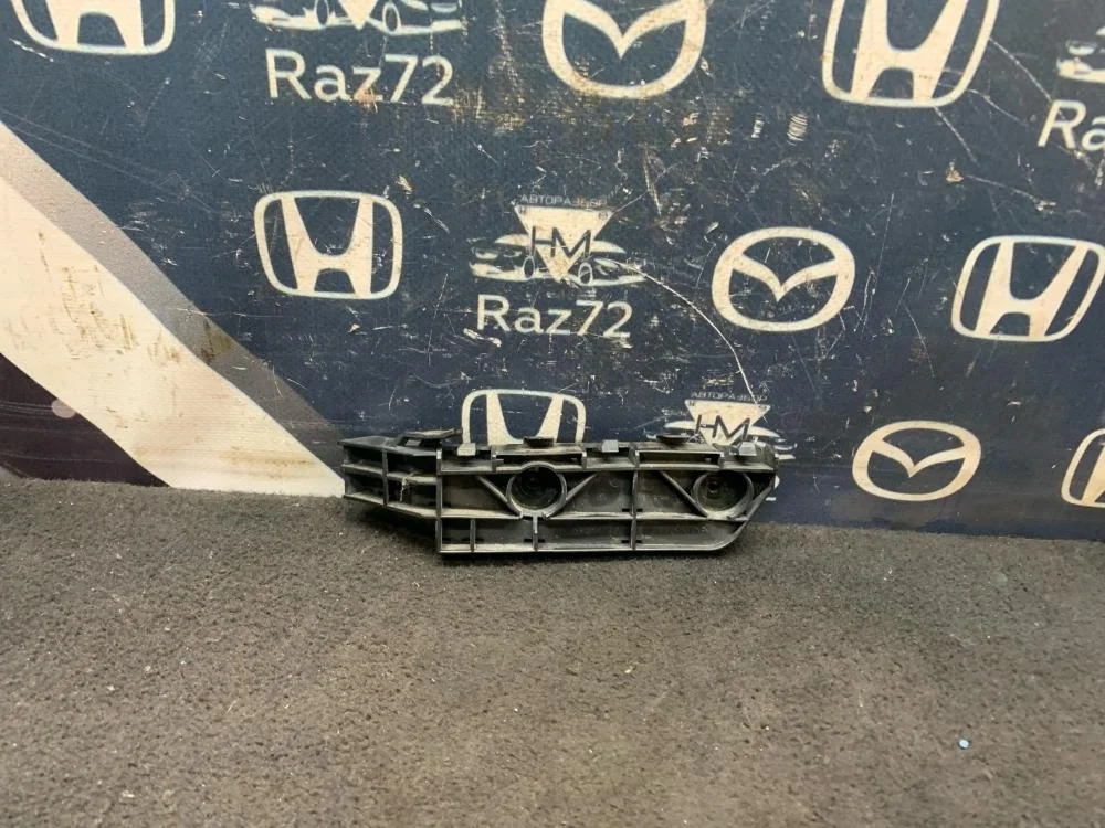 Направляющая переднего бампера правая для Honda CR-V 3 RE 2006-2012