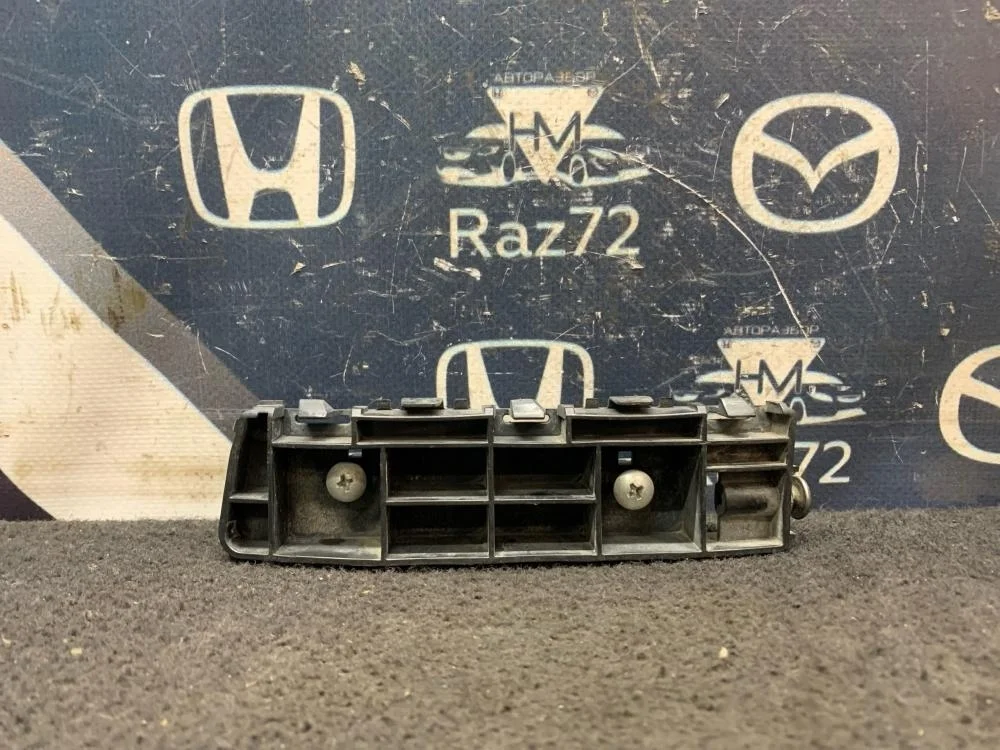 Направляющая переднего бампера левая для Honda Accord 8  CU 2008-2013