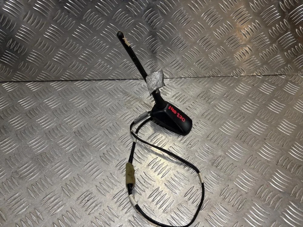 Антенна для Honda CR-V 3 RE 2006-2012