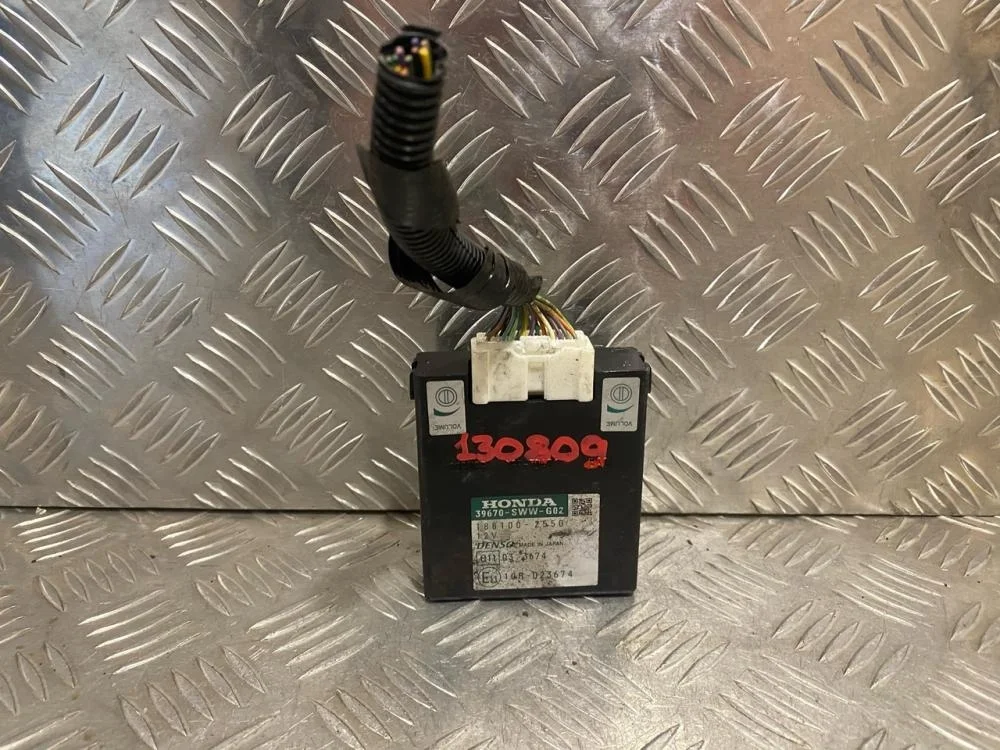 Блок управления парктроником для Honda CR-V 3 RE 2006-2012