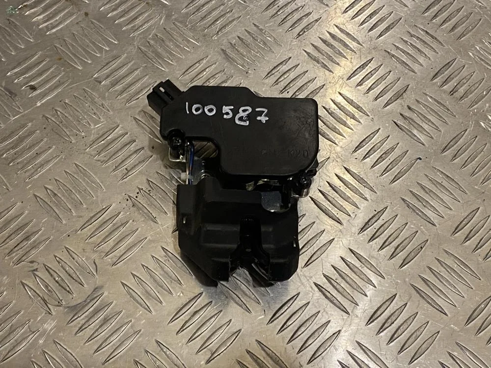 Замок багажника для Honda Civic FD (4D) 2006-2012