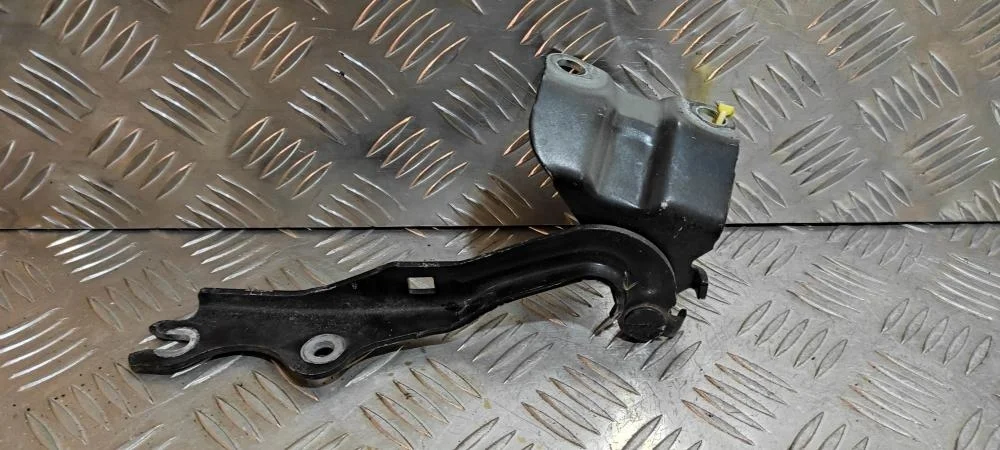 Петля капота левая для Mazda 6 GH 2007-2012