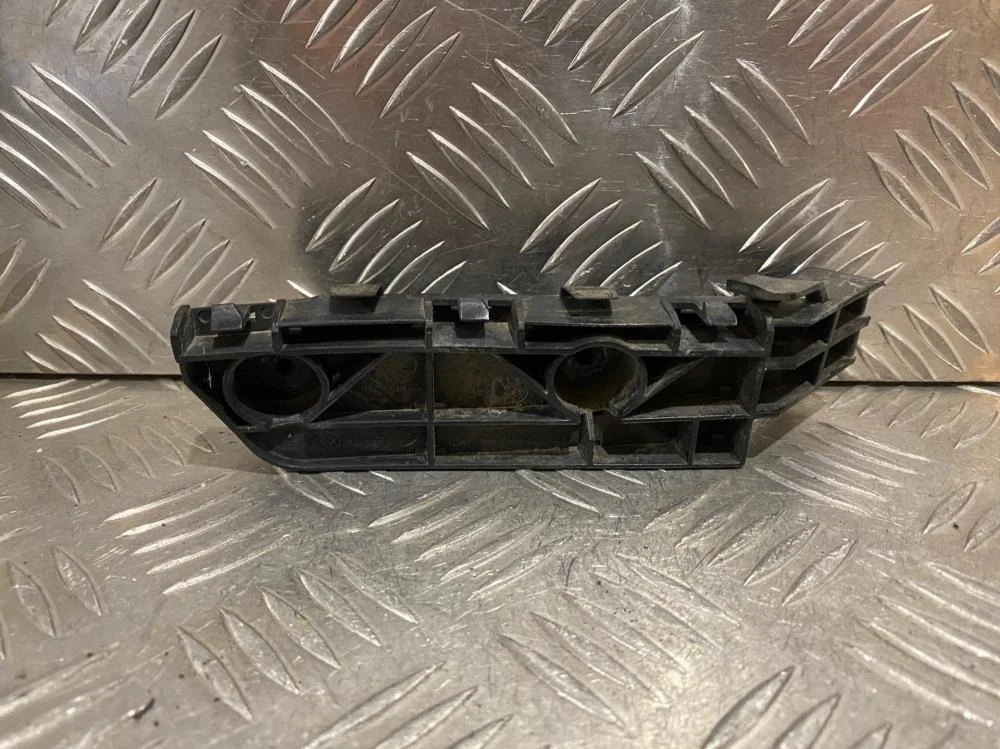 Направляющая переднего бампера левая для Honda CR-V 3 RE 2006-2012