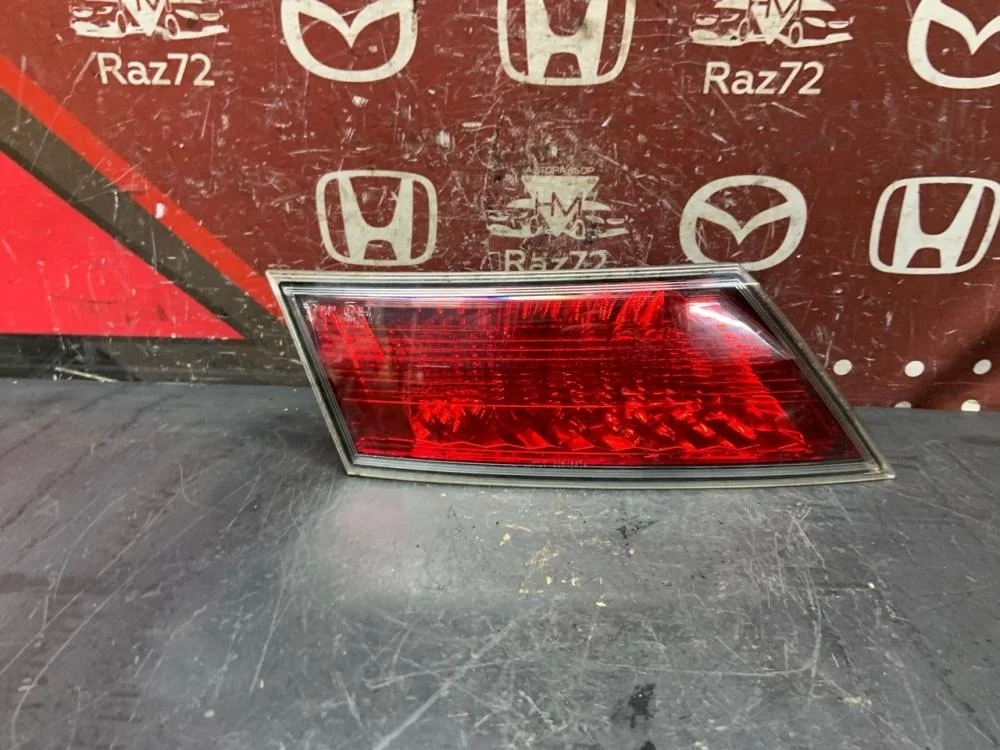 Фонарь задний внутренний левый для Honda Civic FK FN 5D 2006-2012