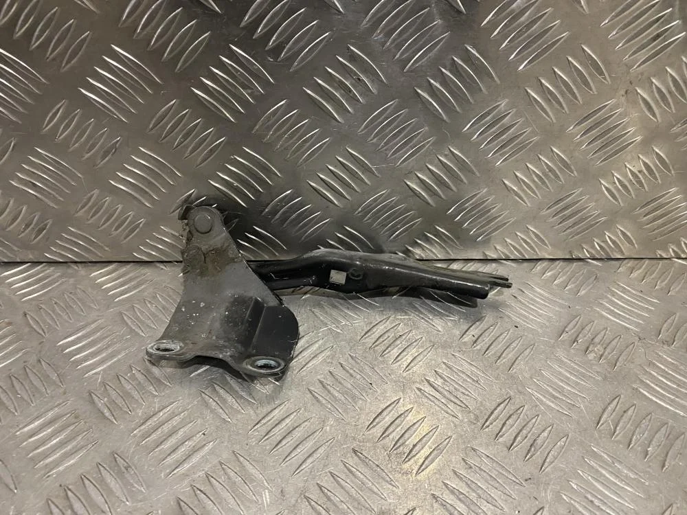 Петля капота правая для Mazda 6 GH 2007-2012