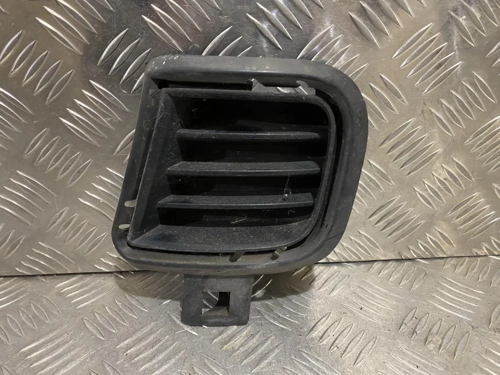 Решетка в бампер левая для Honda Accord 7 CL 2003-2008