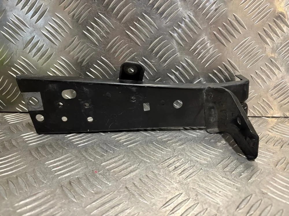 Кронштейн крепления крыла для Mazda 6 GJ 2012-2018