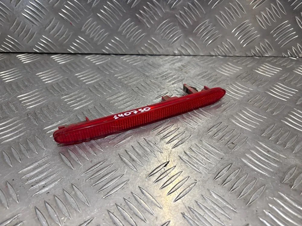 Отражатель в бампер задний левый для Honda Accord 7 CL 2003-2008