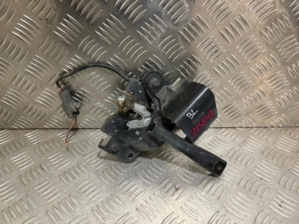Замок капота для Mazda 3 BL 2008-2013
