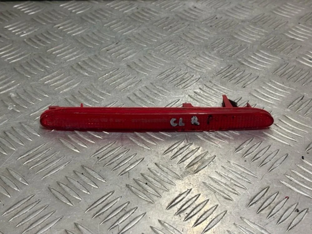 Отражатель в бампер задний правый для Honda Accord 7 CL 2003-2008