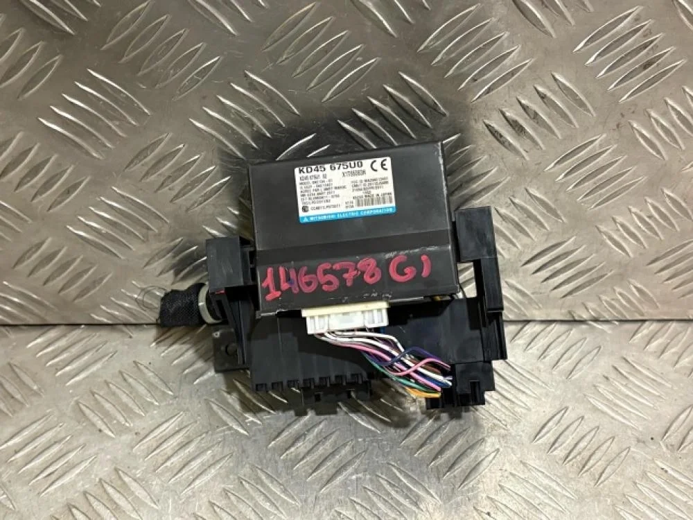 Блок управления центральным замком для Mazda 6 GJ 2012-2018