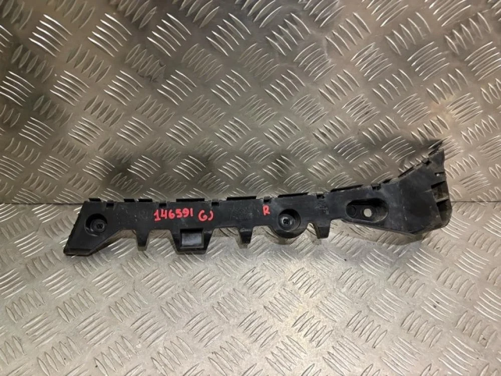 Кронштейн заднего бампера правый для Mazda 6 GJ 2012-2018