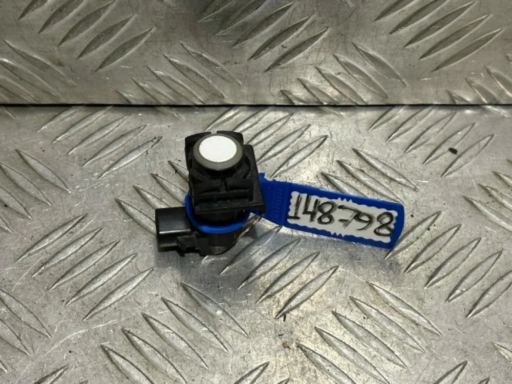 Датчик парковки для Mazda 3 BL 2008-2013