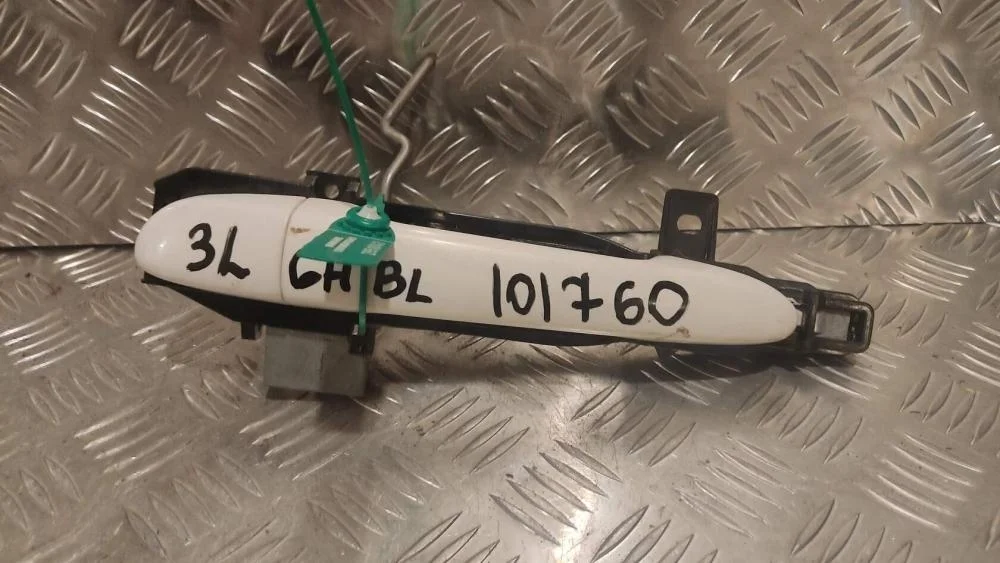 Ручка двери задней наружная левая для Mazda 3 BL 2008-2013