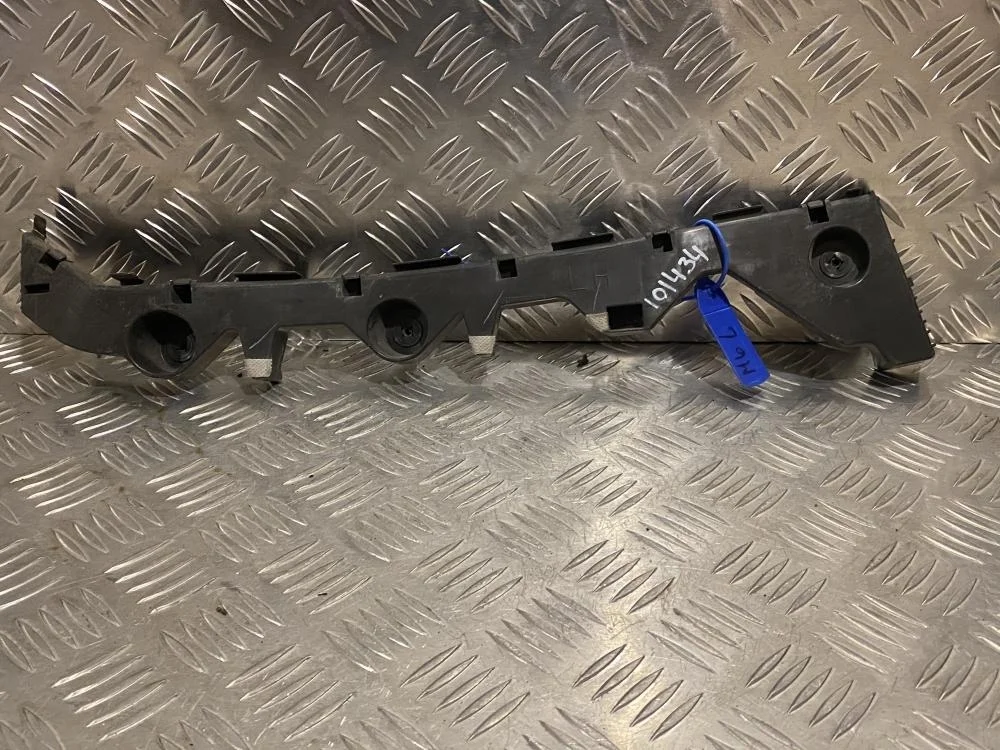 Направляющая заднего бампера левая для Mazda 6 GH 2007-2012