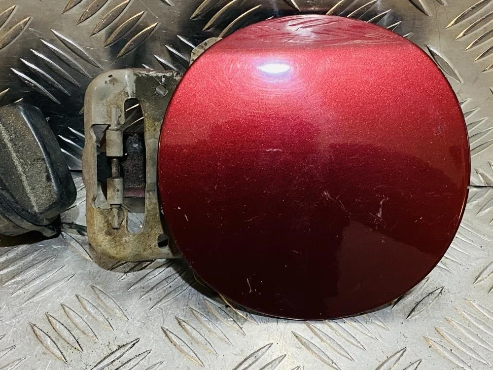 Лючок бензобака для Honda Civic FD (4D) 2006-2012