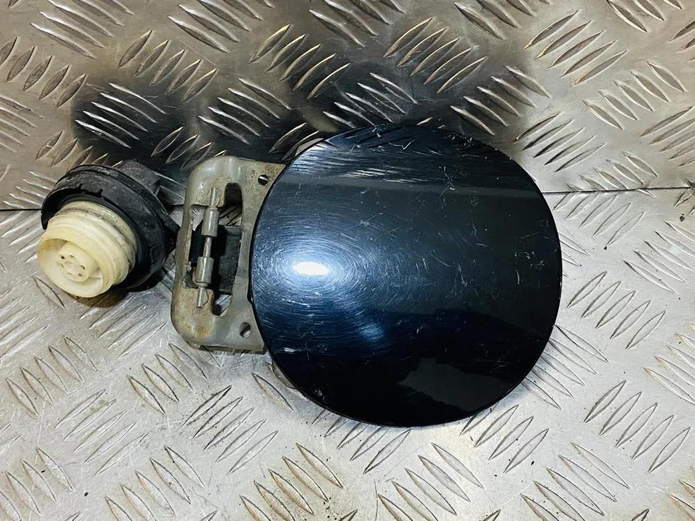 Лючок бензобака для Honda Civic FD (4D) 2006-2012