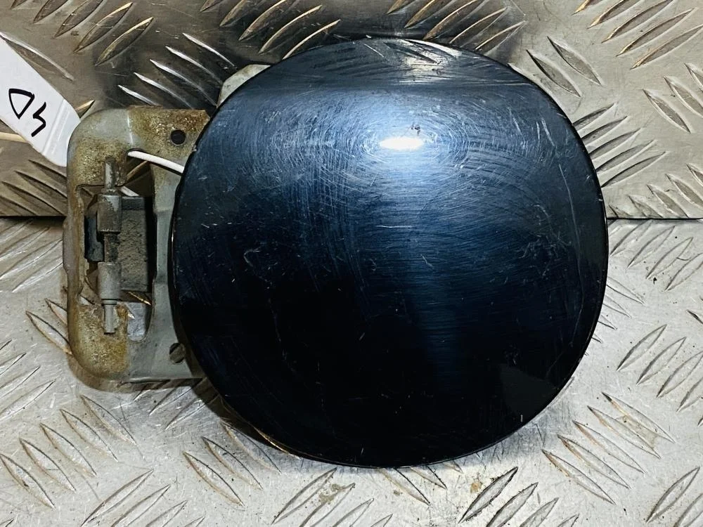 Лючок бензобака для Honda Civic FD (4D) 2006-2012