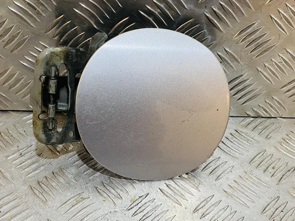 Лючок бензобака для Honda Civic FD (4D) 2006-2012