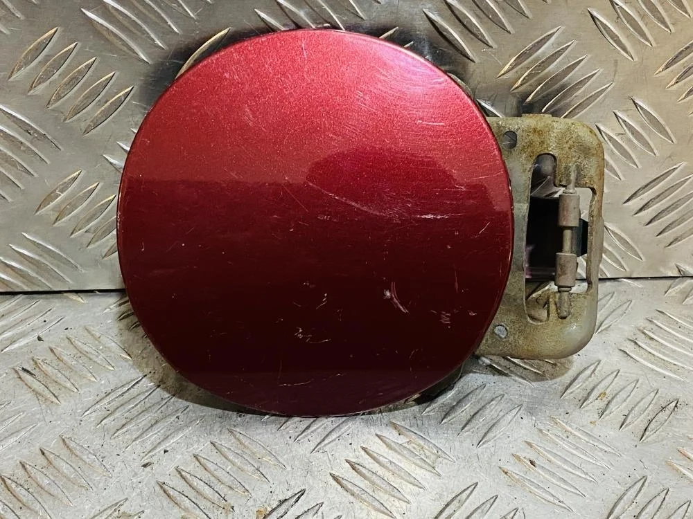 Лючок бензобака для Honda Civic FD (4D) 2006-2012