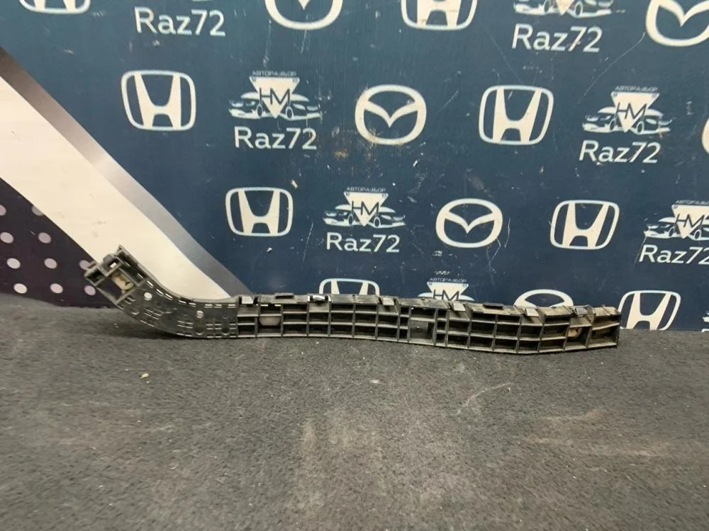 Направляющая заднего бампера правая для Honda CR-V 3 RE 2006-2012