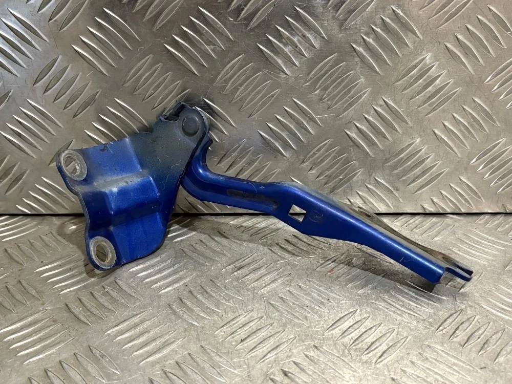 Петля капота правая для Mazda 6 GH 2007-2012