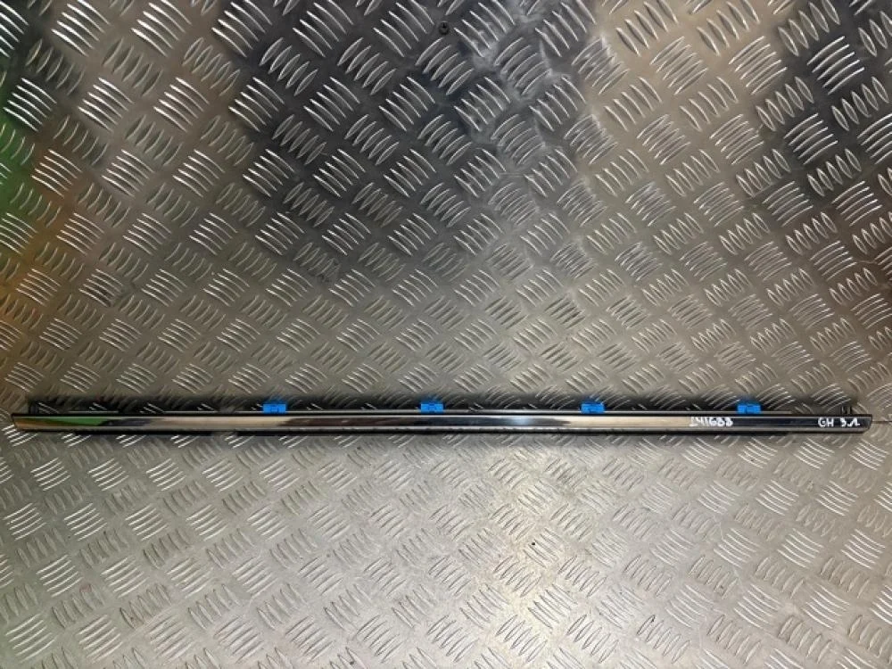 Молдинг задней левой двери для Mazda 6 GH 2007-2012