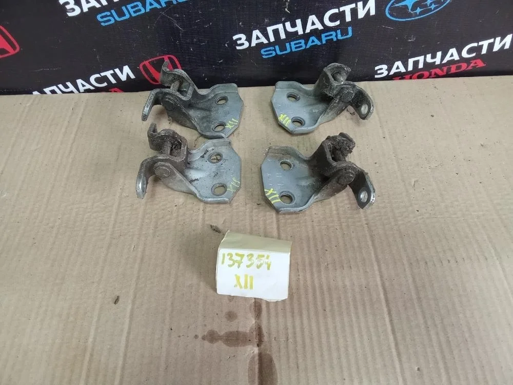 Петля двери задней левой верхняя для Subaru Impreza WRX g11 2005-2007