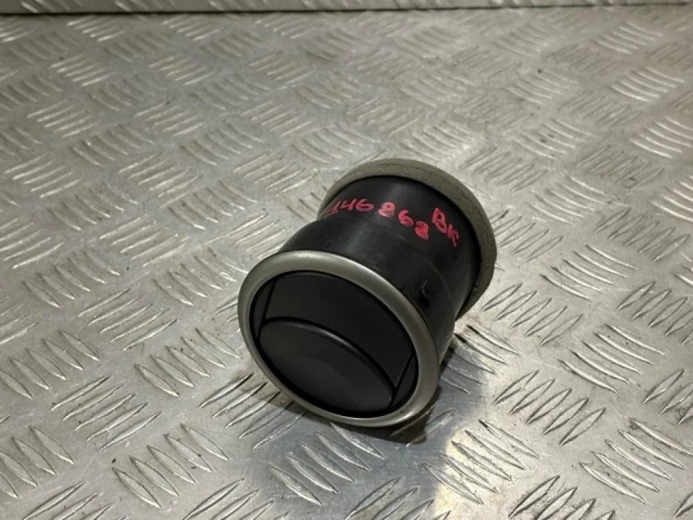 Дефлектор воздушный для Mazda 3 BK 2002-2009