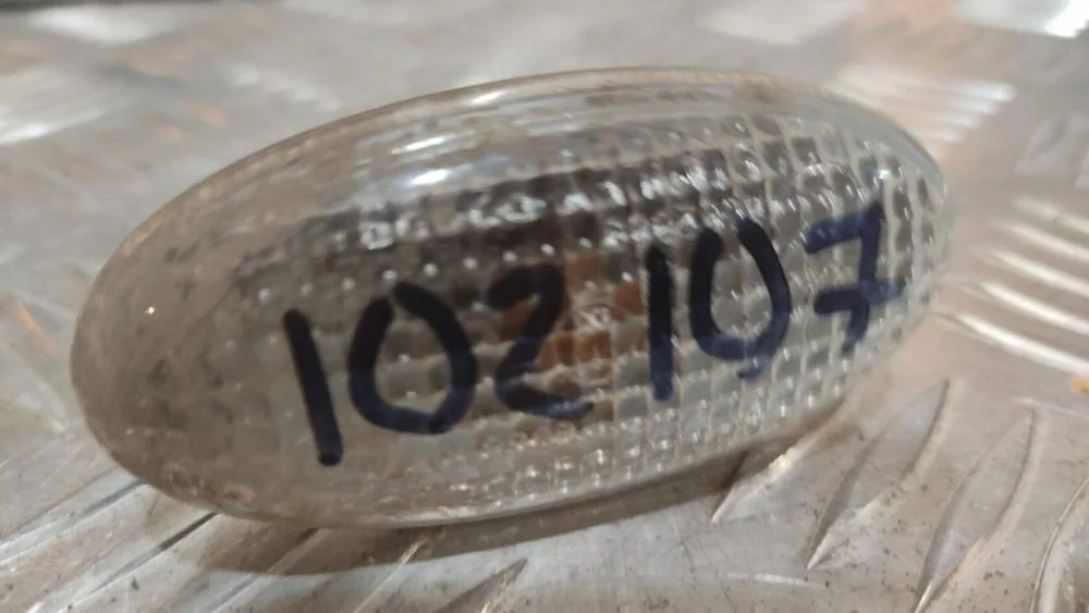 Повторитель на крыло для Mazda 3 BL 2008-2013