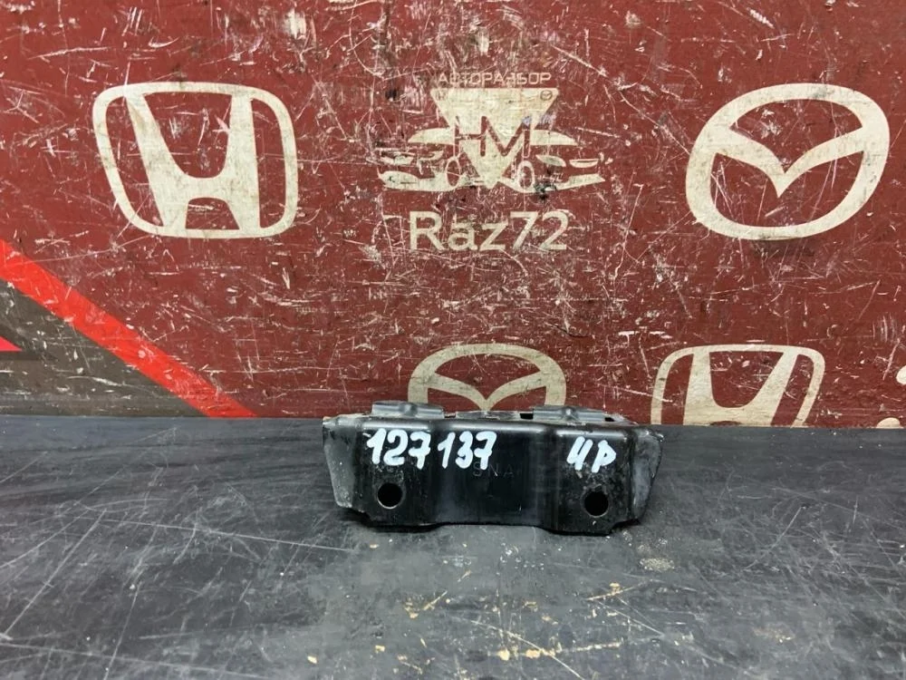 Кронштейн фонаря для Honda Civic FD (4D) 2006-2012