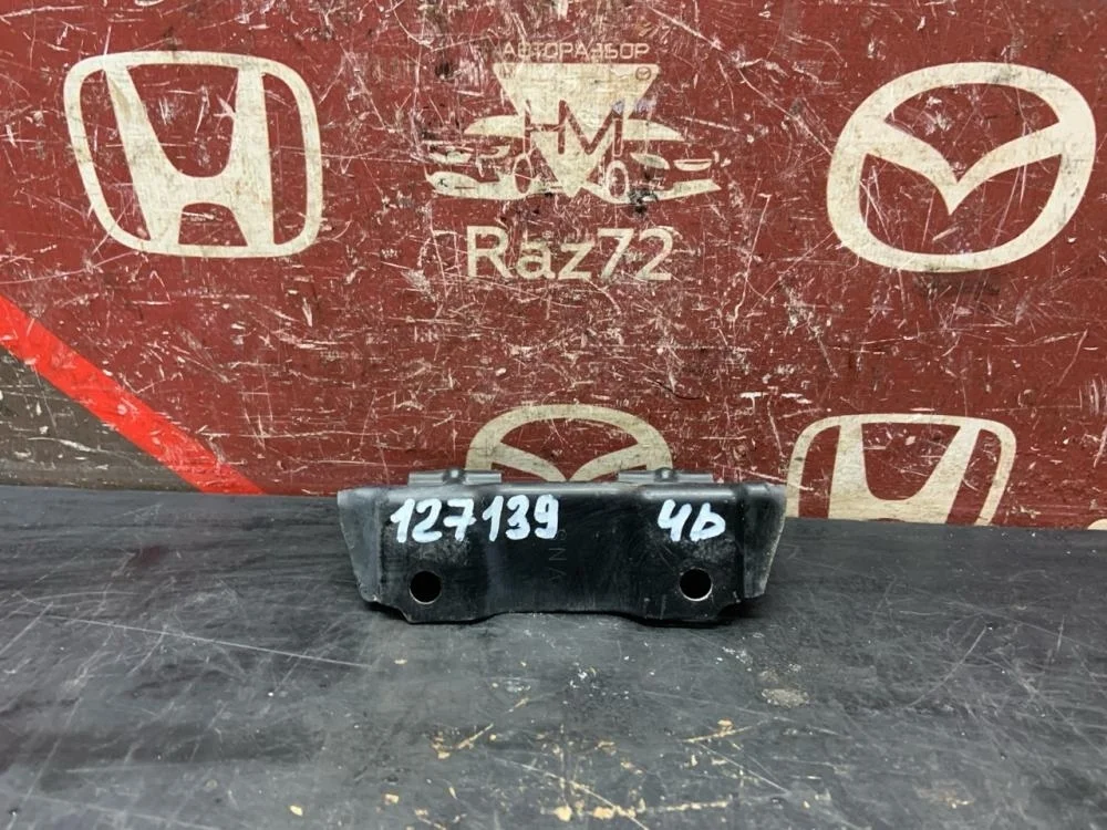 Кронштейн фонаря для Honda Civic FD (4D) 2006-2012