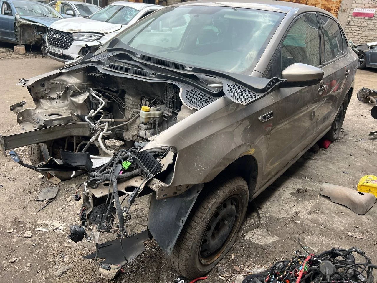 Продажа Volkswagen Polo 1.6 (110Hp) (CWVA) FWD AT по запчастям