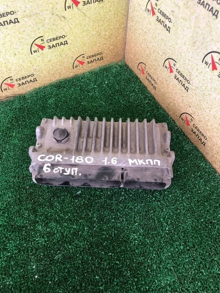 Блок управления двс Toyota Corolla 2013 896610ZC00 ZRE181 1ZR