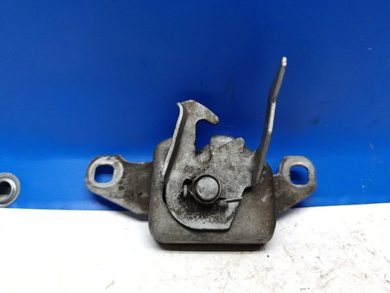 Замок капота Renault Logan 1 2014 6001547332 L90 1.4 K7M710