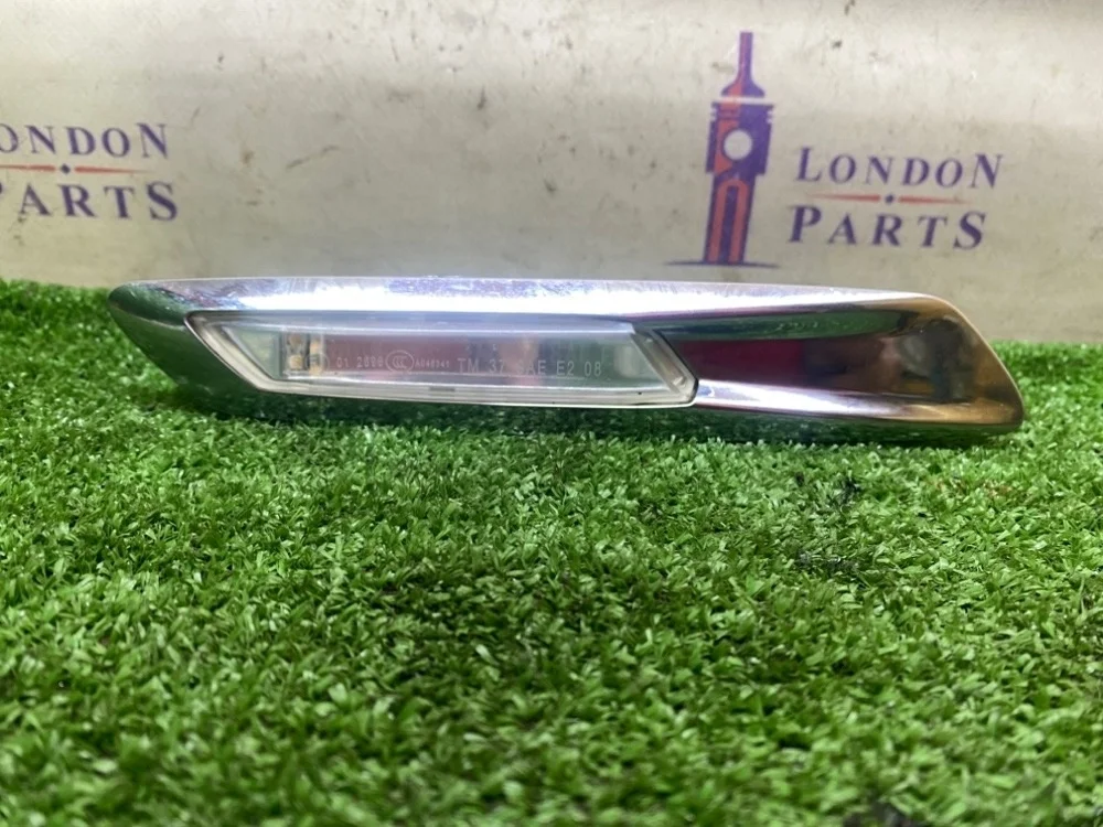 Повторитель поворота BMW F10