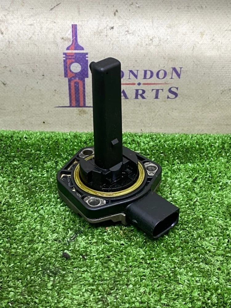 Датчик уровня масла BMW 320i E90