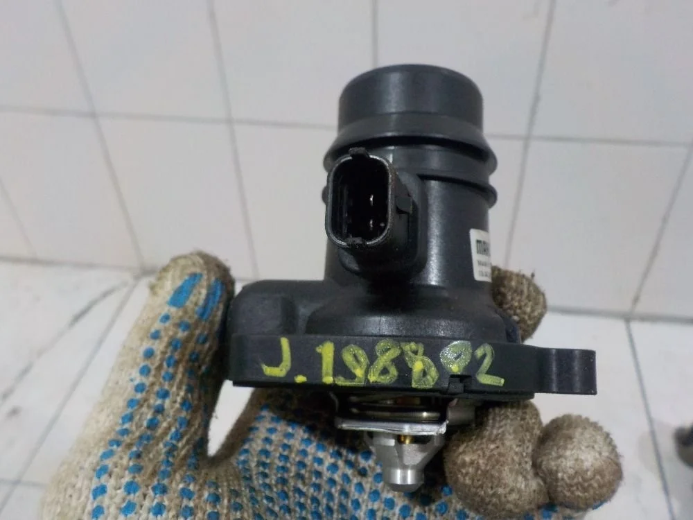 Корпус термостата Opel Astra J (2009—2012)