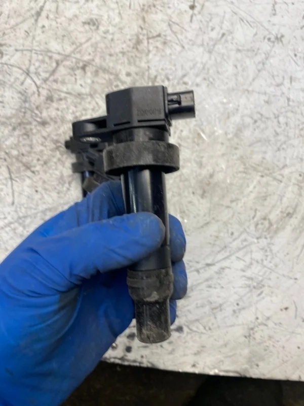 Катушка зажигания Kia Ceed 273002B010 G4FC