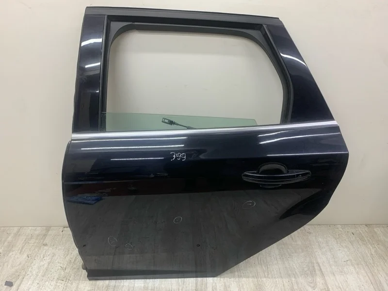 Дверь FORD FOCUS 2011 2172764 УНИВЕРСАЛ T3DB, задняя левая