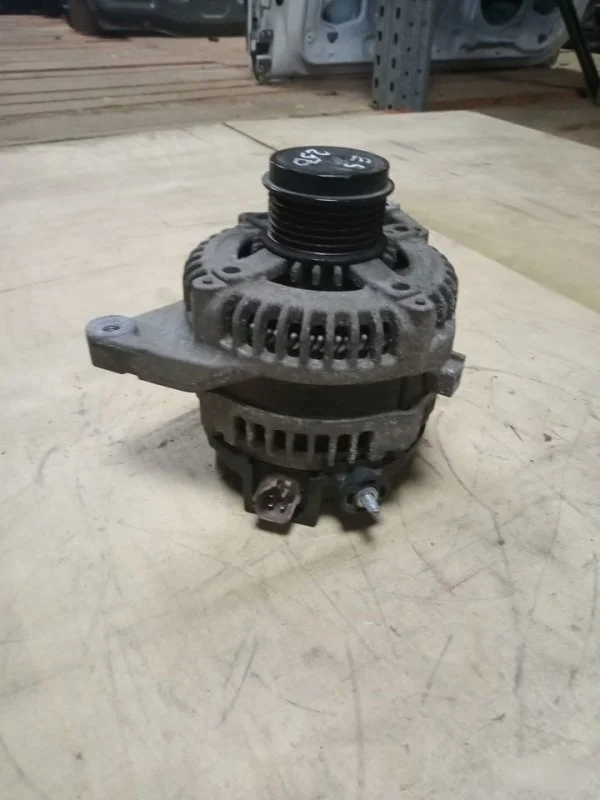Генератор Lexus ES 6 2012-2018 23100CD010 250