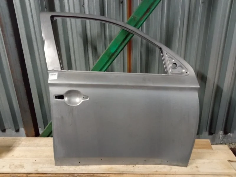 Дверь Mitsubishi Outlander 3 2015-2021 5700B844, передняя правая