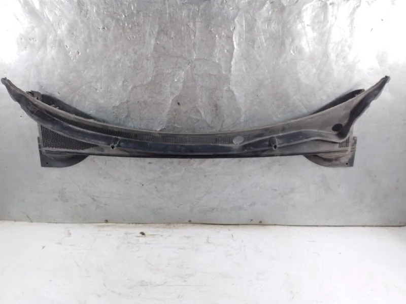 Жабо Hyundai Tucson 3 2015-2021 86150D7000 TL