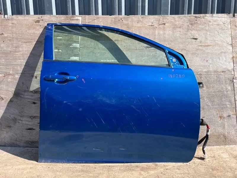 Дверь Toyota Corolla 2006-2012 6700112A30 150, передняя правая
