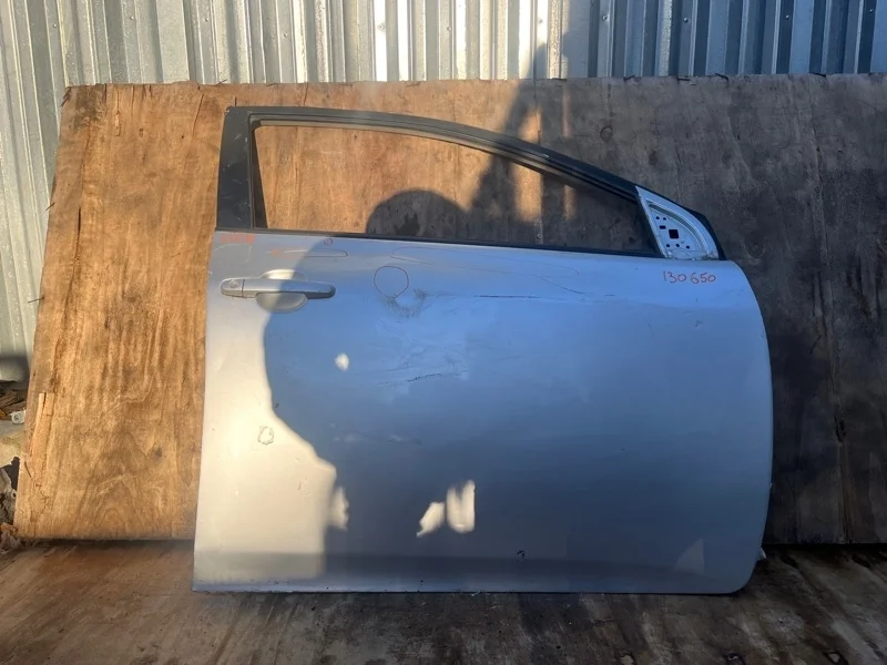 Дверь Toyota Corolla 2006-2012 6700112A30 150, передняя правая