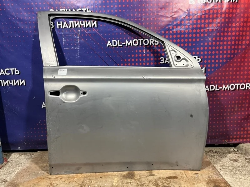 Дверь Mitsubishi Outlander 3 2015-2021 5700B844, передняя правая
