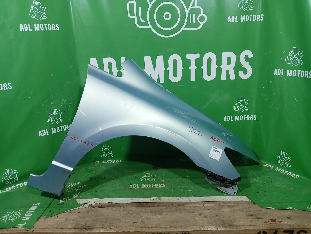 Крыло Honda Civic 8 2006-2011 60211SNBJ00ZZ 4D, переднее правое