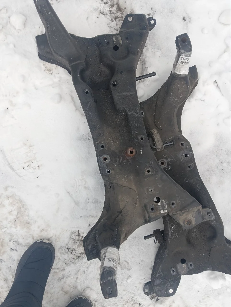 Подрамник Mitsubishi Lancer 9 2001-2008 MR510285 CS3A/CS3W, передний