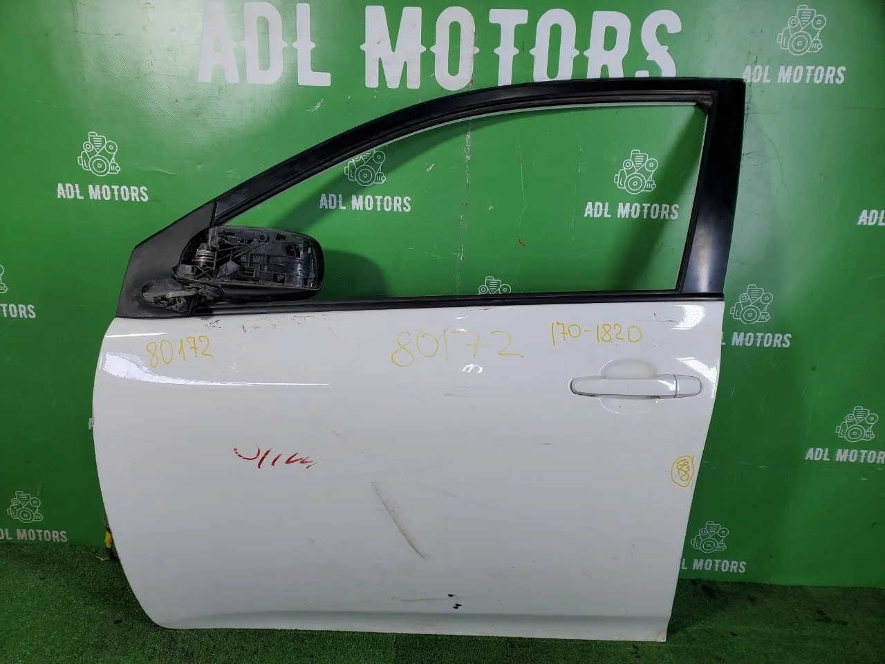 Дверь Toyota Corolla 2006-2012 6700212A30 150, передняя левая